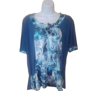 Blue and White Dressy Stretch Top Fits 1X